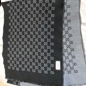 GG jacquard pattern knitted scarf